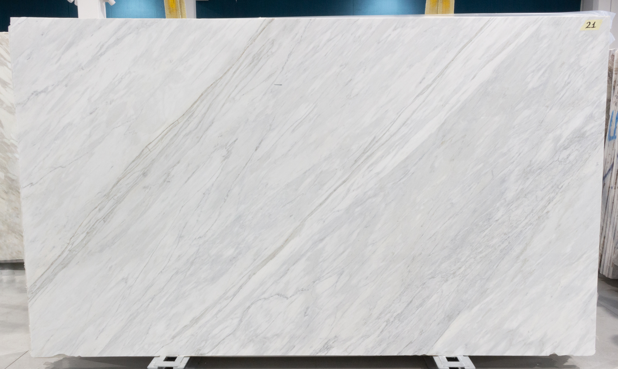 CALACATTA CREMO