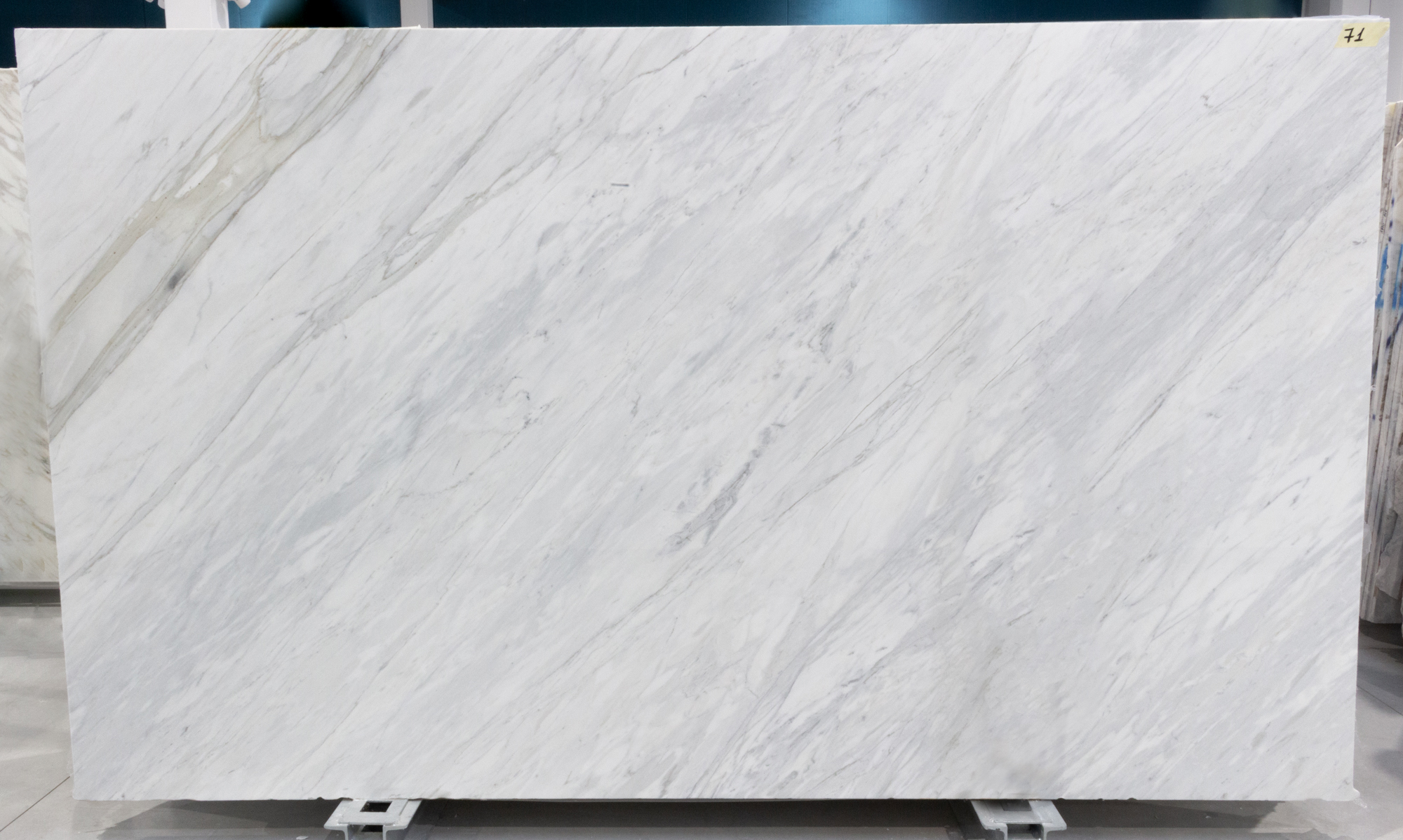 CALACATTA CREMO