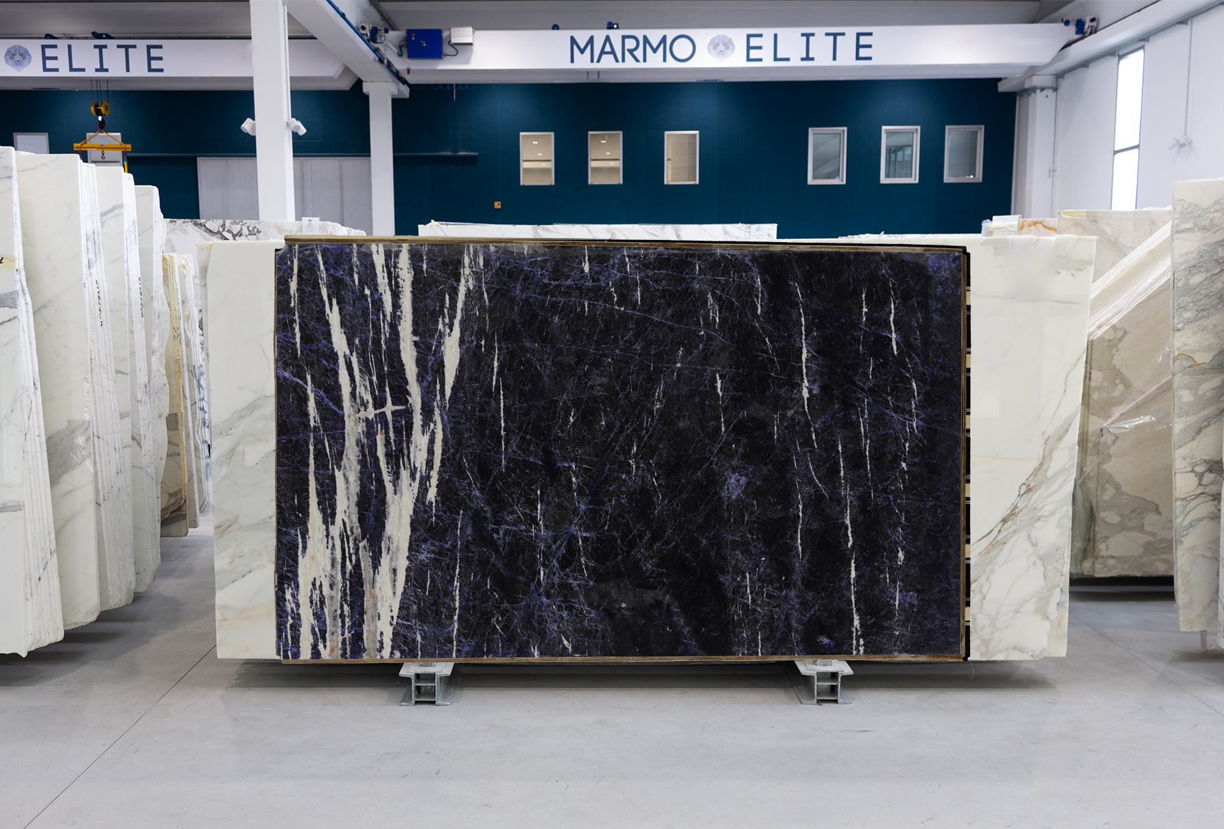 SODALITE BLUE SUPER PREMIUM