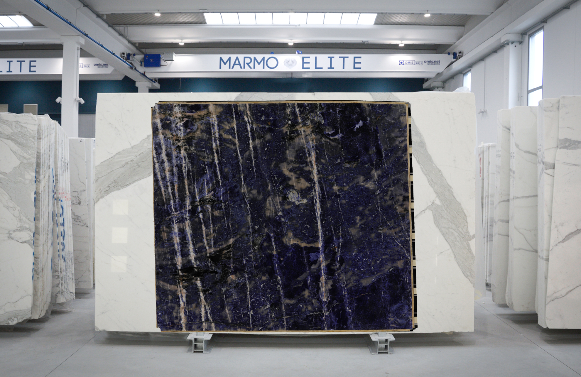 SODALITE BLUE ESSENTIAL