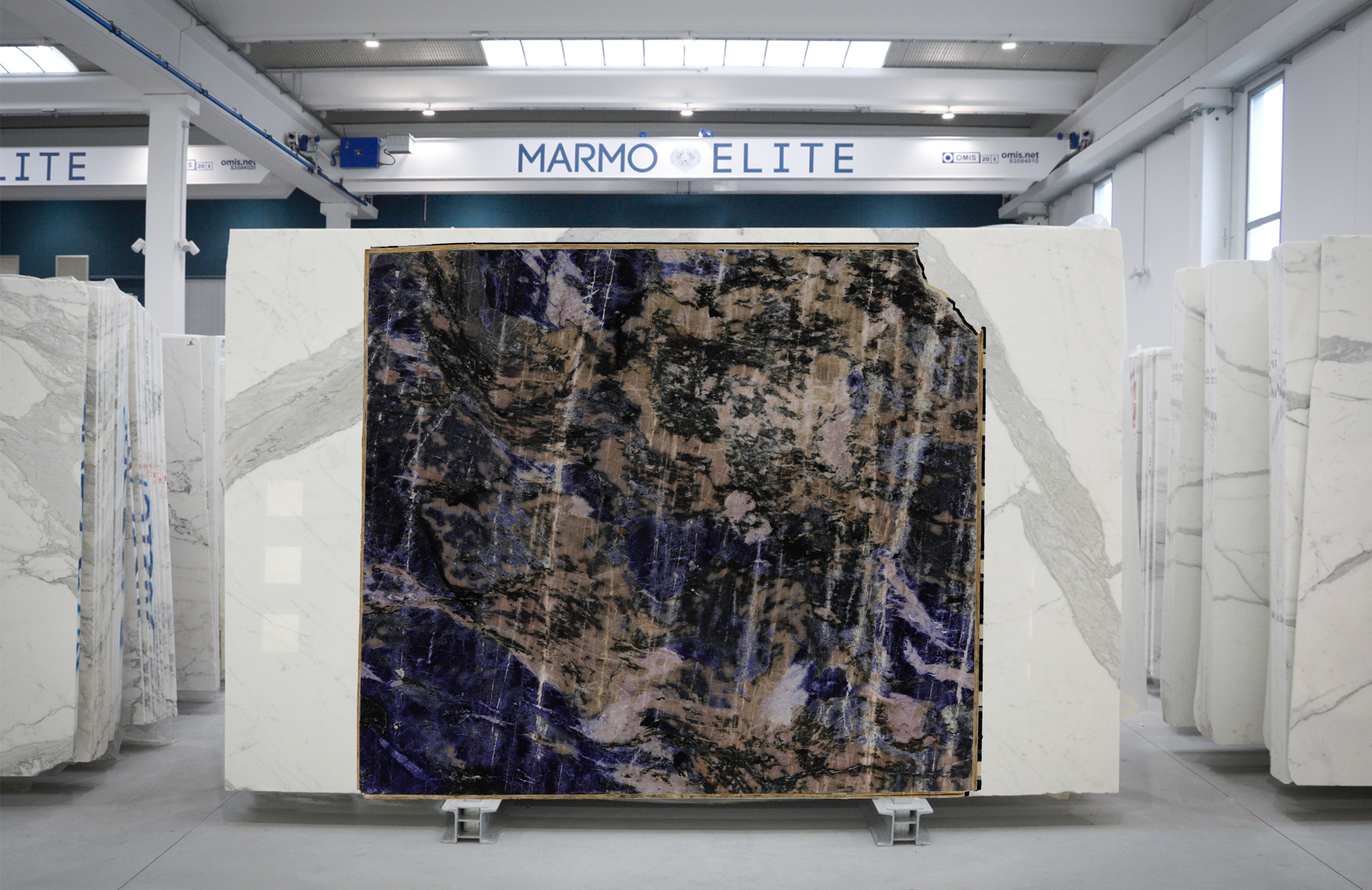 SODALITE BLUE ESSENTIAL