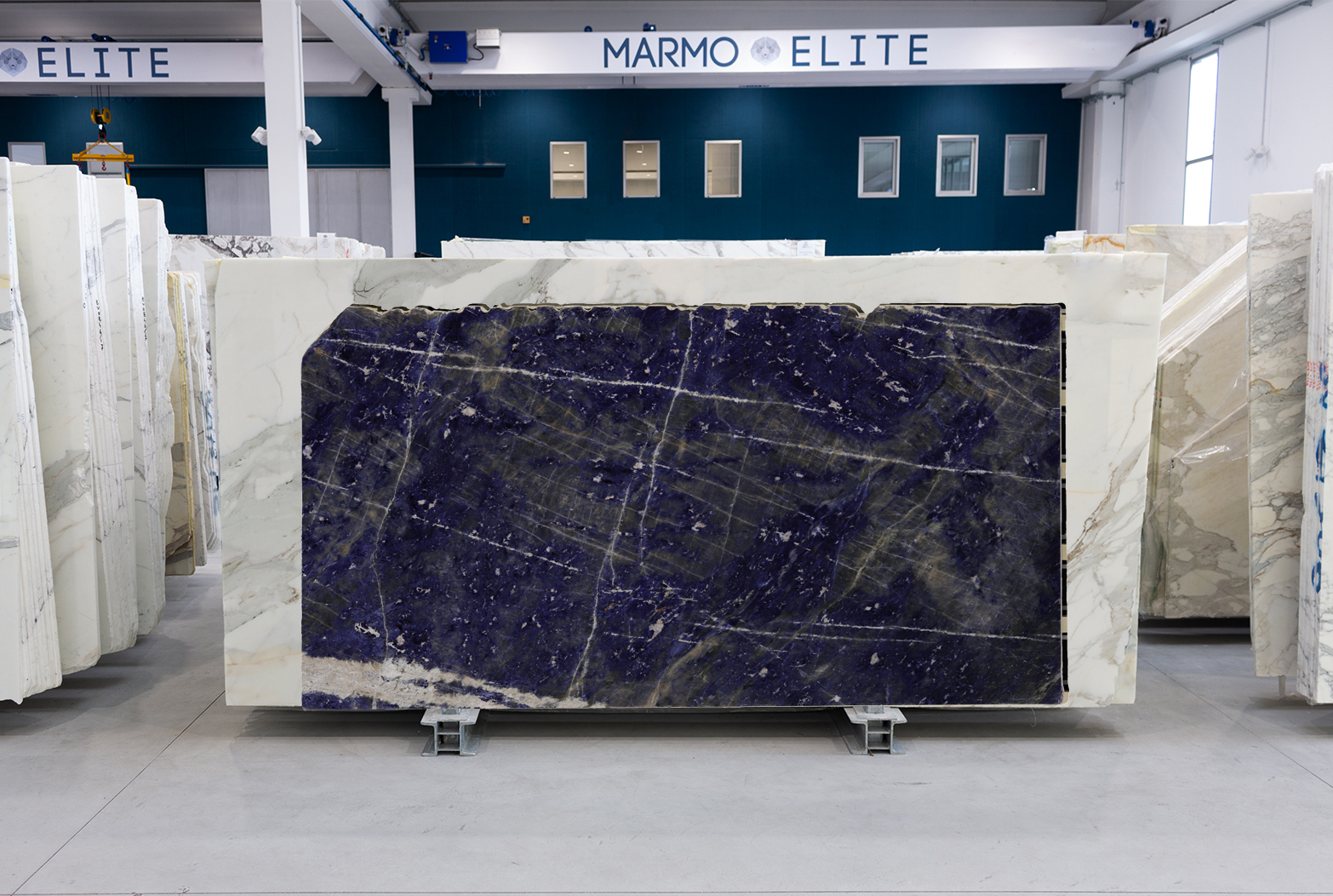 SODALITE BLUE EXTRA