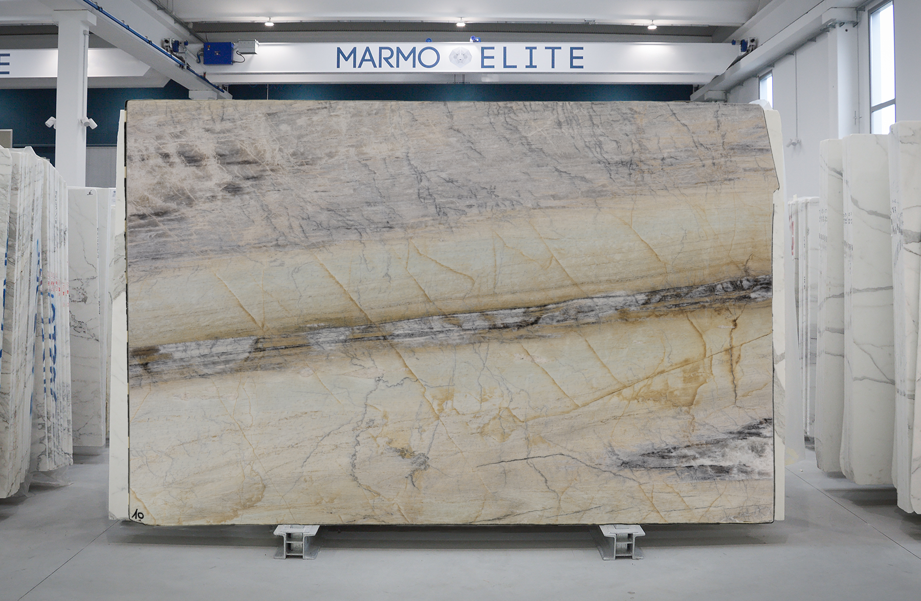 QUARTZITE EXOTIC