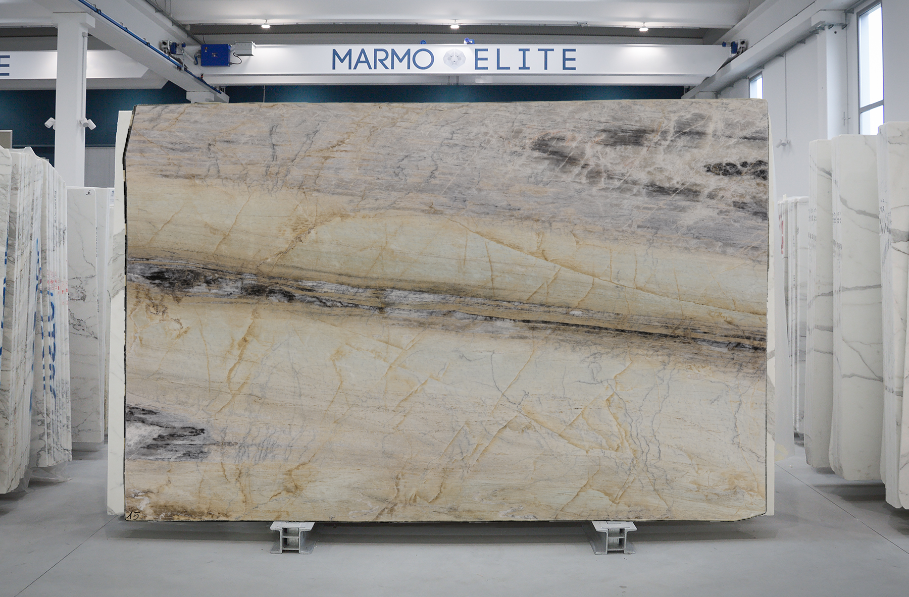 QUARTZITE EXOTIC