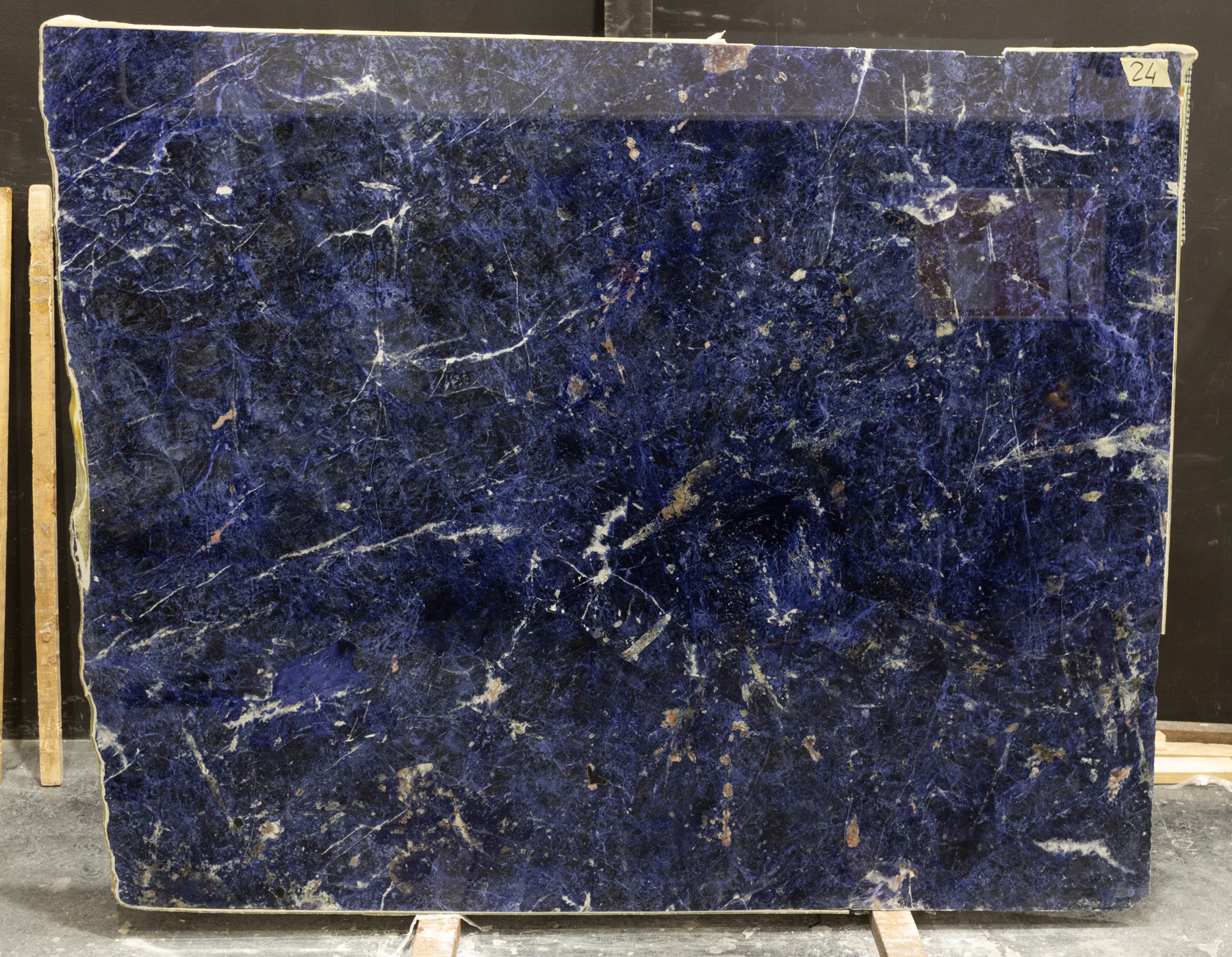 SODALITE BLUE SUPER PREMIUM