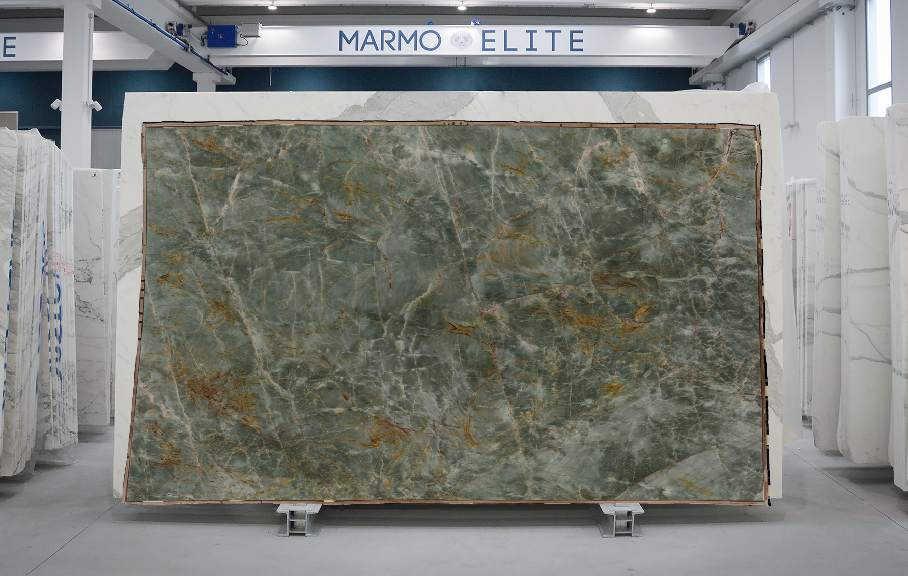 EMERALD QUARTZITE