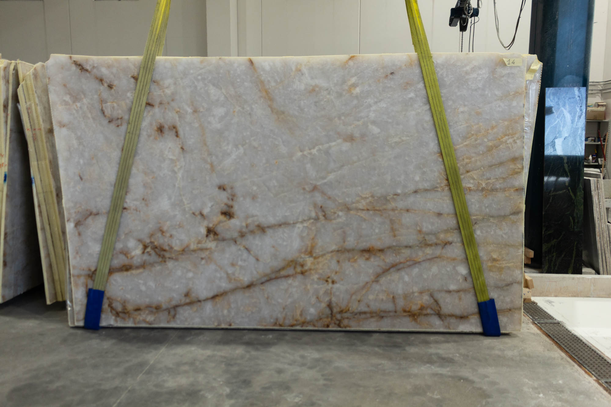 QUARTZITE CRISTALLO
