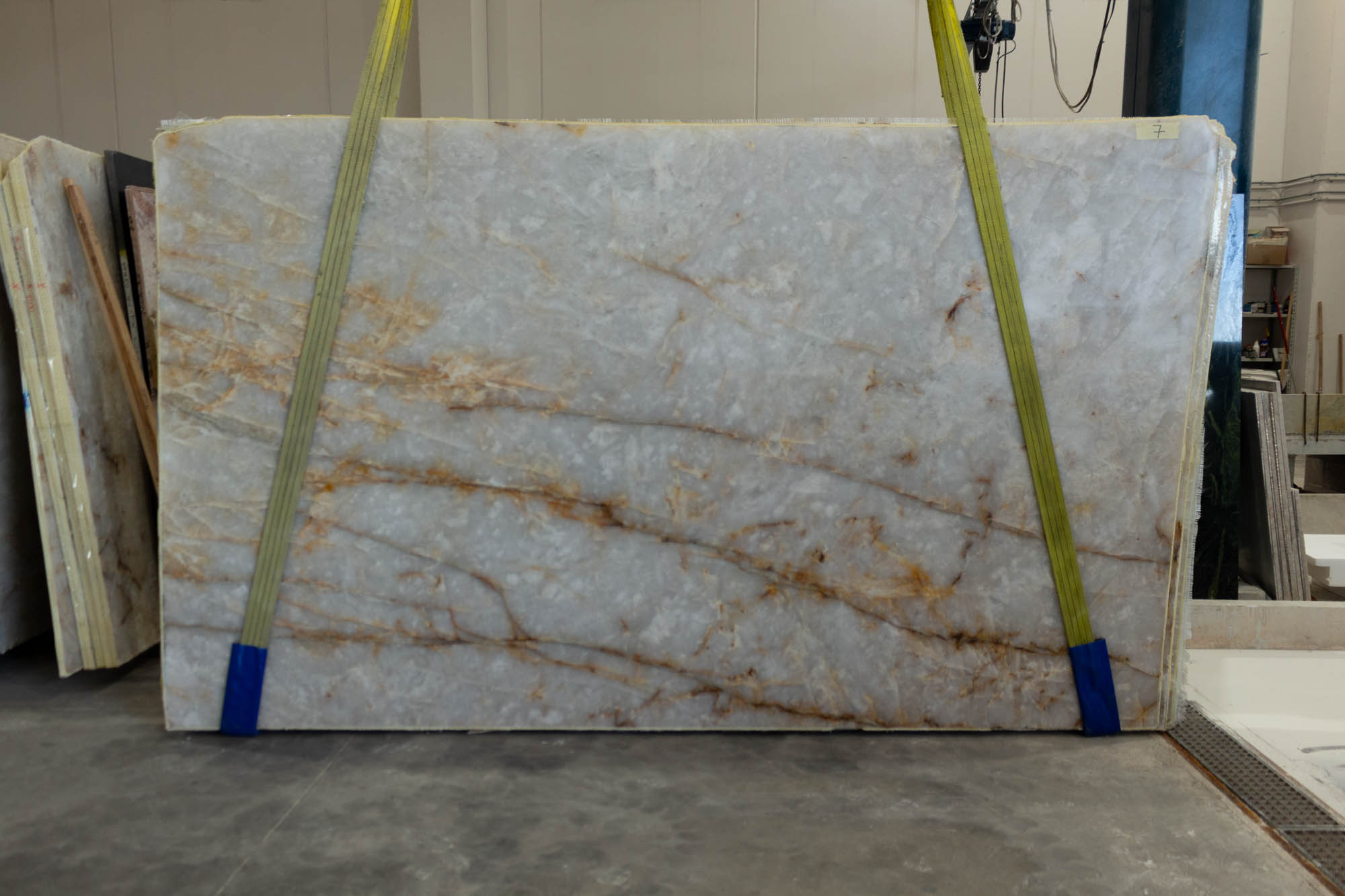 QUARTZITE CRISTALLO