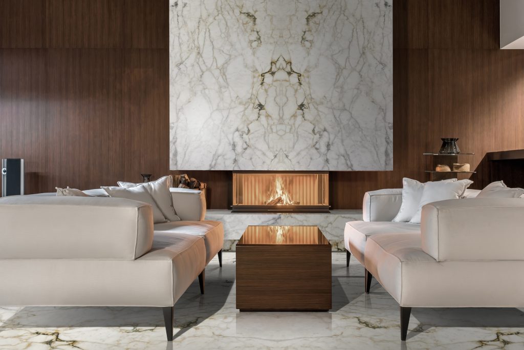 Macchia aperta in salotto